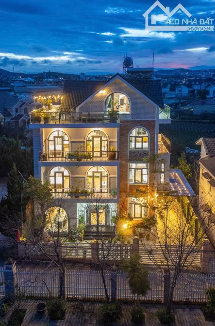 BÁN NHANH VILLA - HẺM XE HƠI NGÔ TẤT TỐ, 180M², 19 TỶ, P.8, ĐÀ LẠT - 13