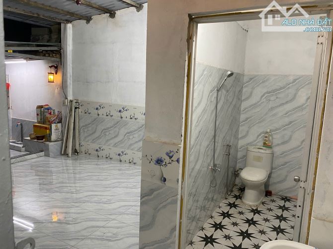 BÁN NHÀ GÁC LỬNG – SỔ RIÊNG THỔ CƯ. 200m2. Chỉ 2Tỷ4. Ô Tô - 13
