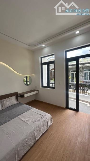 NHÀ ĐẸP TTN NGAY KHU 38HECTA HẺM XE SÁT MẶT TẶNG PULL NỘI THẤT - 14