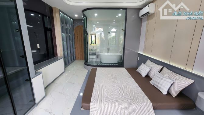 NHÀ PHỐ THANG MÁY – ĐẲNG CẤP - 4 TẦNG - FULL NỘI THẤT NGAY NGÃ TƯ GA - QUẬN 12 - 16