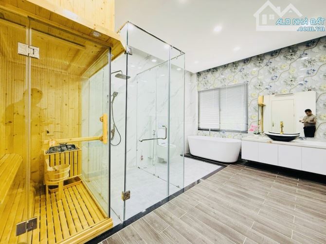 Nhà hẻm xe hơi 8m, khu phân lô vip 215 Phan Huy Ích, 4x16, gara ô tô, thang máy, 11.5 tỷ - 18