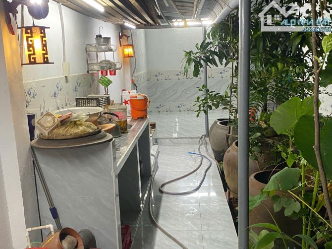 BÁN NHÀ GÁC LỬNG – SỔ RIÊNG THỔ CƯ. 200m2. Chỉ 2Tỷ4. Ô Tô - 19