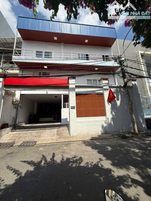 Nhà cấp 4 đường 12 m, hẻm 9 Trần Trọng cung P Tân Thuận đông Q 7. DT 10,8x23m - 2