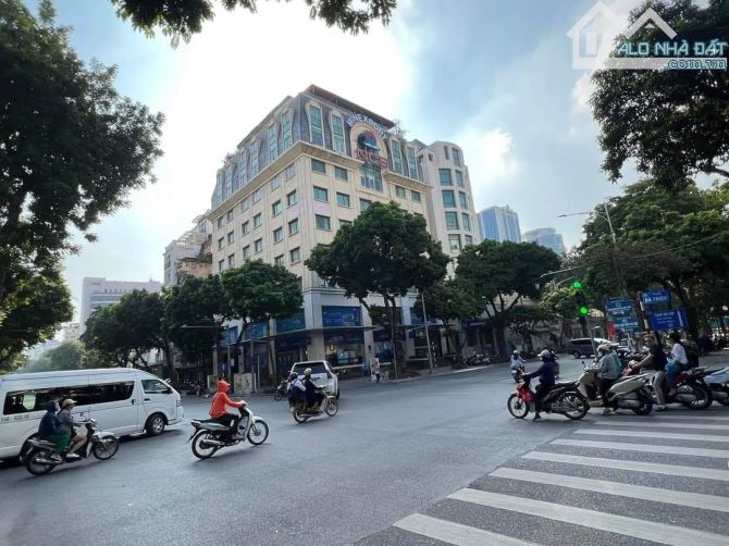 Siêu hiếm mặt phố bà triệu 230m2 x 8T + 1 hầm giá 160tỷ - 2