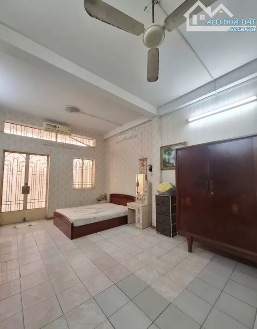 BÁN NHÀ HXH CÔ GIANG - PHÚ NHUẬN - NGANG KHỦNG 9M - 3TẦNG - 165M2 – CÁCH MT 1 CĂN – 20 TỶ - 2