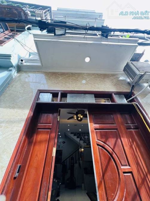 Bán nhà Nguyễn Trãi, ngõ 3 gác, thông các ngả, 30m ra phố lớn, ô tô tránh, giá 7tỷ500 - 2