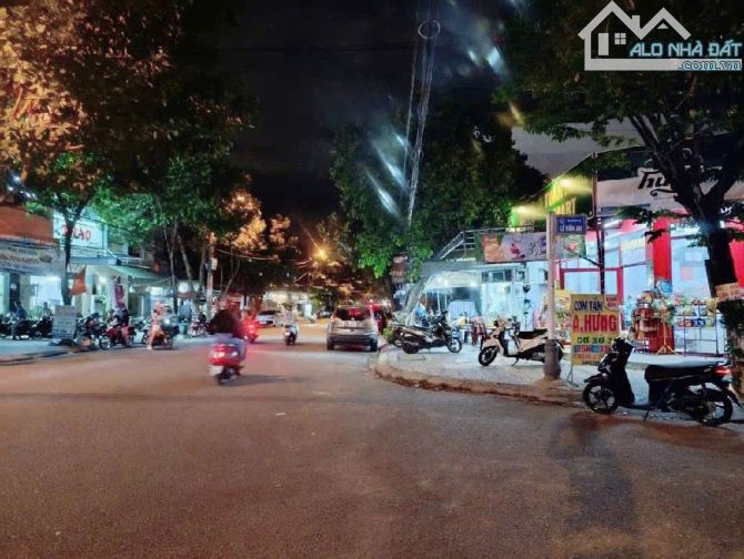 CHÀO BÁN DÃY TRỌ 4 PHÒNG LÊ VĂN AN, CẨM LỆ - DOANH THU 11 TRIỆU/THÁNG- GIÁ CHỈ NHỈNH 4 T - 2
