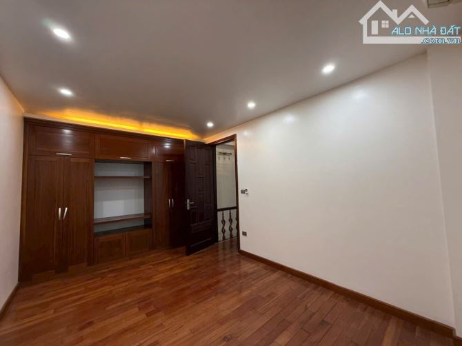 Bán nhà ngõ 180 Thanh Bình Mỗ Lao 50m2*5T mặt tiền 5m, Plo bàn cờ, anh sinh dân trí cao - 2