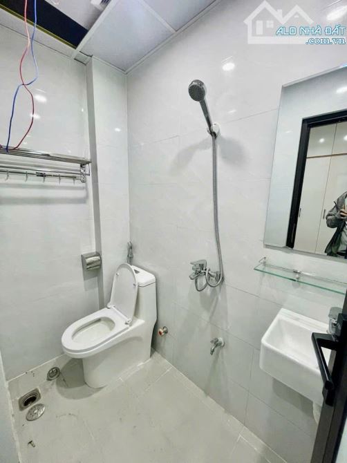 Bán gấp nhà riêng Đào Tấn-Linh Lang-Liễu Giai Ba Đình 80m2, ô tô vào nhà, ngõ thông, 2x tỷ - 2