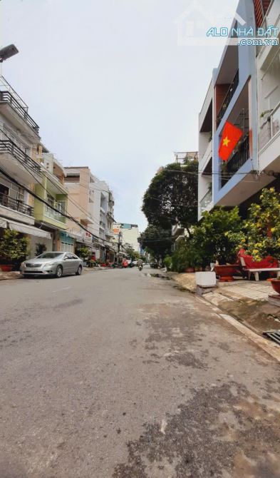 💥Bán nhà mặt tiền đường số, Tân Kiểng, quận 7 - 70m2 - 2 tầng - nhỉnh 12 tỷ - 2