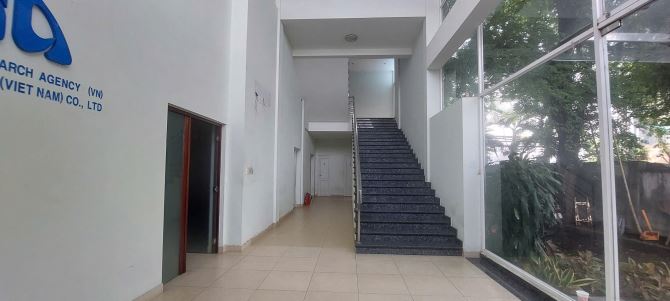 Building Quận 9 , Sân vườn, HDT 90tr/tháng. giá cực tốt T9/2025 - 2