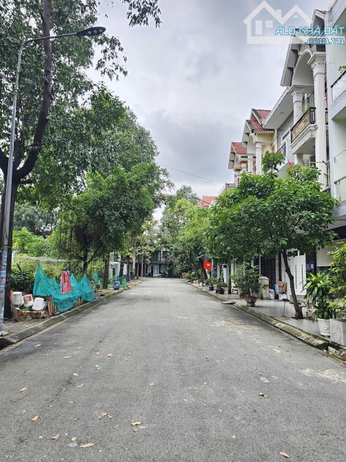 4,8Tỷ TL🔥Bán đất Góc 2MT_70m2 đối diện Chung Cư gần Vincom 550 chỉ 500m p.Dĩ An, Tp.Dĩ An - 2