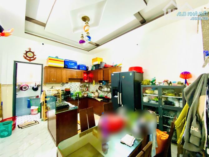 Q7 4x18.5M GẦN LOTTE MART ĐƯỜNG 10M XE HƠI QUAY ĐẦU 3 TẦNG HOÀN CÔNG 12.x T - 2