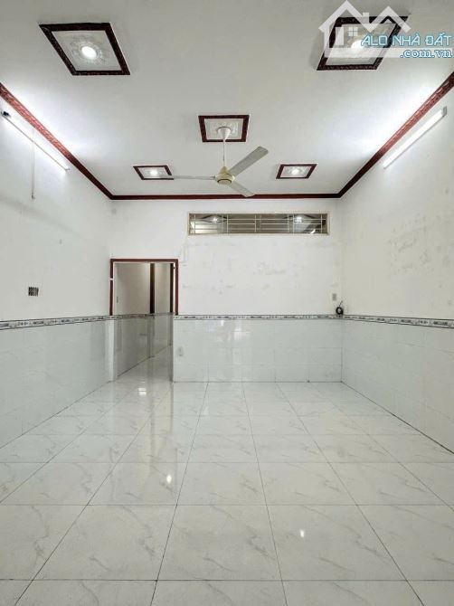 BÁN NHÀ CẤP 4 - 59M² - SỔ HỒNG RIÊNG - 2PN - Đ.LÊ THỊ LƠ , XÃ TÂN HIỆP - 2