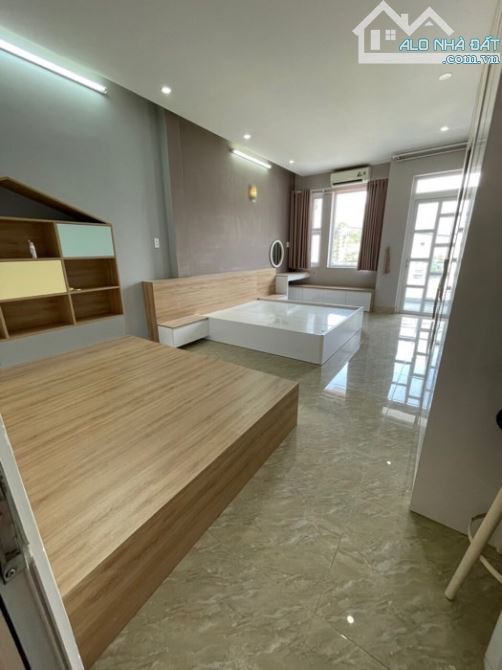 Nhà 4 Tầng - Mặt Tiền Đường, DT: 4x20= 80m2, Quận Tân Phú - 2