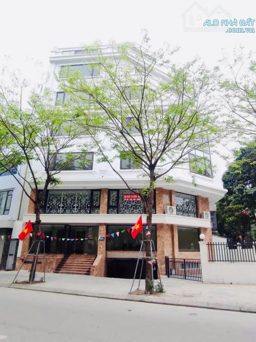 💥 BÁN TOÀ NHÀ VĂN PHÒNG MẶT PHỐ PHẠM VĂN ĐỒNG – DT 207m² | MT 21m | 8 TẦNG | GIÁ 69 TỶ 💥 - 2