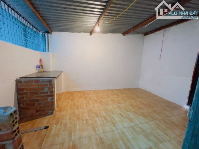 NHÀ CẤP 4 HẺM 53 TRƯƠNG CÔNG ĐỊNH (70m2. THỔ CƯ 100%) - ❌850tr ! BÁN GẤP - 2