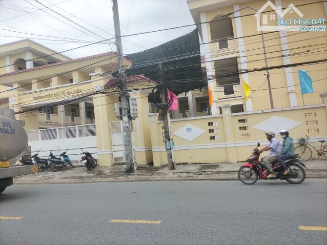 4,5 tỷ 💢 Bán MT TL 825 Thị trấn Đức Hòa. 4x35 thổ cư 💯, shr. - 2