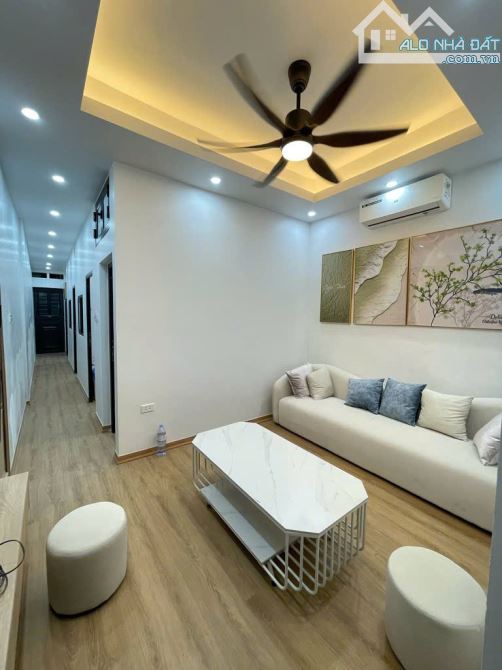 Cho thuê nhà Tập thể tầng 1 nguyễn Trãi 50m2, 2 ngủ, 8.5 Triệu vào ngay đóng 2 cọc 1 - 2
