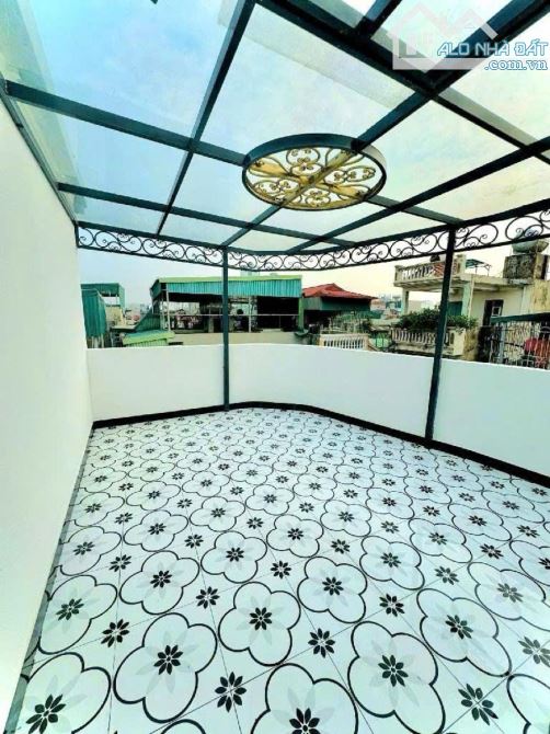 NHÀ 4 TẦNG TRƯƠNG ĐỊNH - 40M2  - NGÕ NÔNG THÔNG 2 ĐẦU Ô TÔ TRÁNH - FULL NỘI THẤT - 2