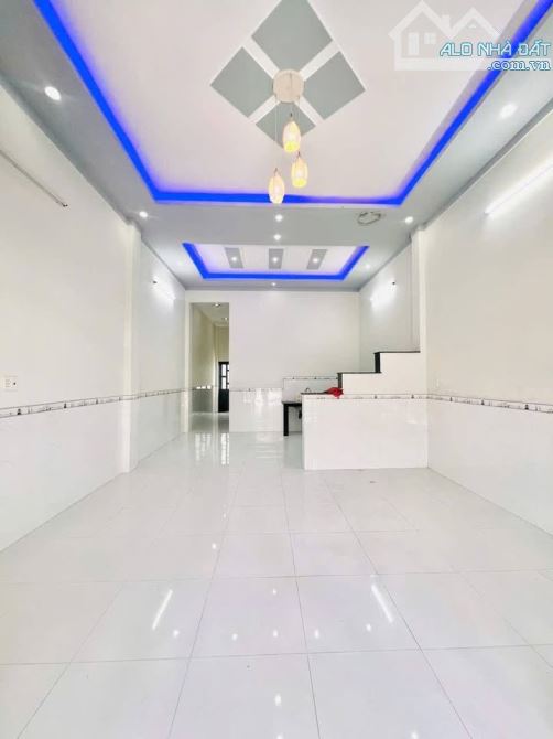 Cần bán gấp căn nhà cấp 4 ở sau BV đa khoa Xuyên Á , Củ Chi 73m3 SHR giá 679tr - 2