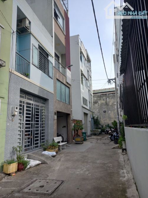 Cho thuê nhà 1/ lý thánh tông (4.5 x 10m), nhà 1 lầu, 2pn 2wc, giá chỉ 8.5 tr - 2