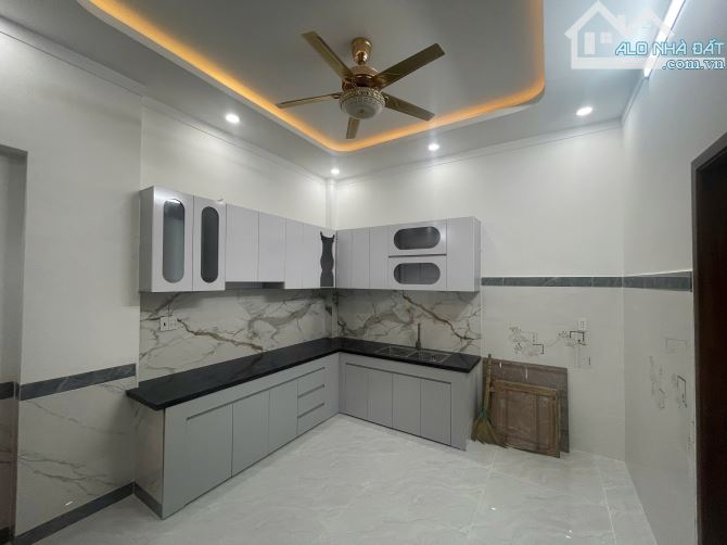 BÁN NHÀ 1 TRỆT 1 LẦU 75m2 – SỔ HỒNG RIÊNG, THỔ CƯ 100% (P. Tân Vạn) - 2