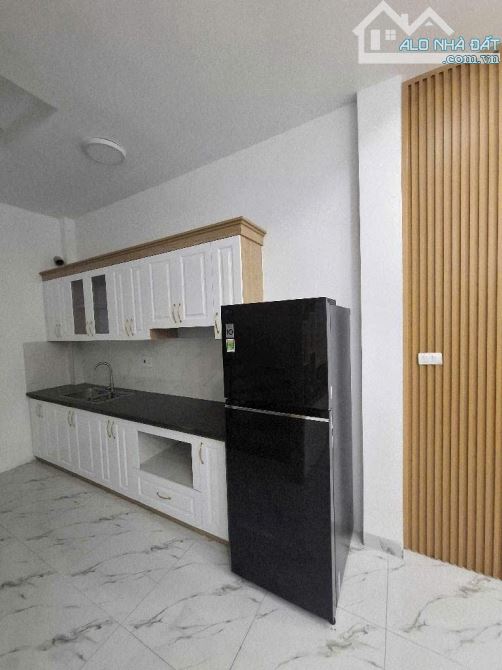 Bán nhà ngũ nhạc - 32m2 - 4 Tầng - full nội thất - 10m ô tô tránh nhỉnh 6 tỷ - 2