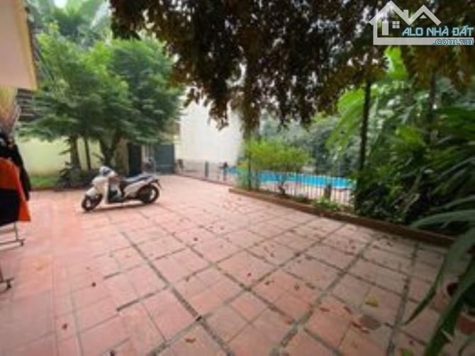 Tây Hồ, đẳng cấp, siêu biệt thự, mặt tiền khủng, an sinh đỉnh, chỉ 125 tỷ - 2