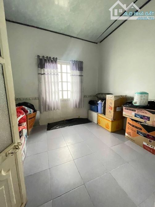 CCG gửi bán căn nhà cấp 4, SHR, 206m2, Xã Trung Lập Hạ, Giá 780 Triệu. - 2