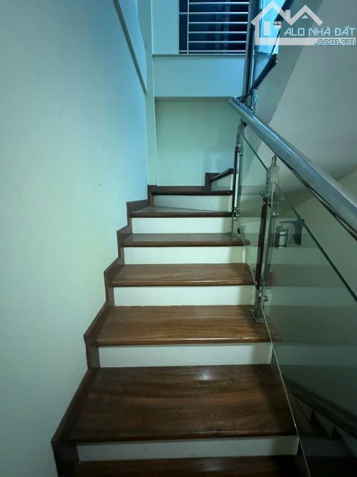 PHỐ VIP HOÀN KIẾM CỰC HIẾM NHÀ BÁN - KINH DOANH ĐỈNH - 40M2*6 TẦNG - MT 3.9M - GIÁ 39 TỶ