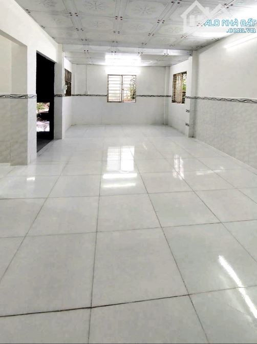BÁN NHÀ 111m2 P.LONG BÌNH, GẦN VÒNG XOAY CỔNG 11, TRƯỜNG CAO ĐẲNG NGHỀ SỐ 8 - 2