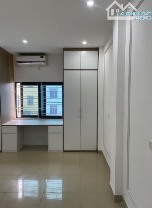 YÊN NGHĨA - HÀ ĐÔNG 38m 4 tầng chưa tới 5 tỷ nhà dân xây FULL NỘI THẤT 2 THOÁNG - 2