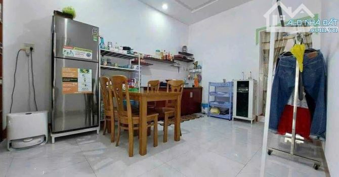 Thới Tam Thôn Hóc Môn cần bán nhà 4x23 ( 92m2 ) 850 TRIỆU Sổ hồng riêng sang tên ngay - 2