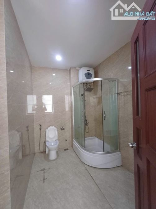 Chính chủ cần bán nhanh căn nhà 4 tầng đường ba đình. Thạch thang. Hải Châu - 2