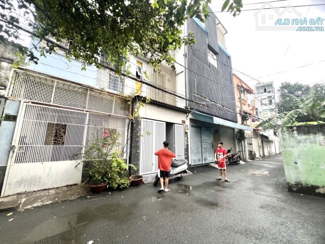 Nhà bán phường 11 bình thạnh gần mặt tiền phan văn trị 46m2 nhà 4 tầng hxh chỉ 6,x tỷ - 2