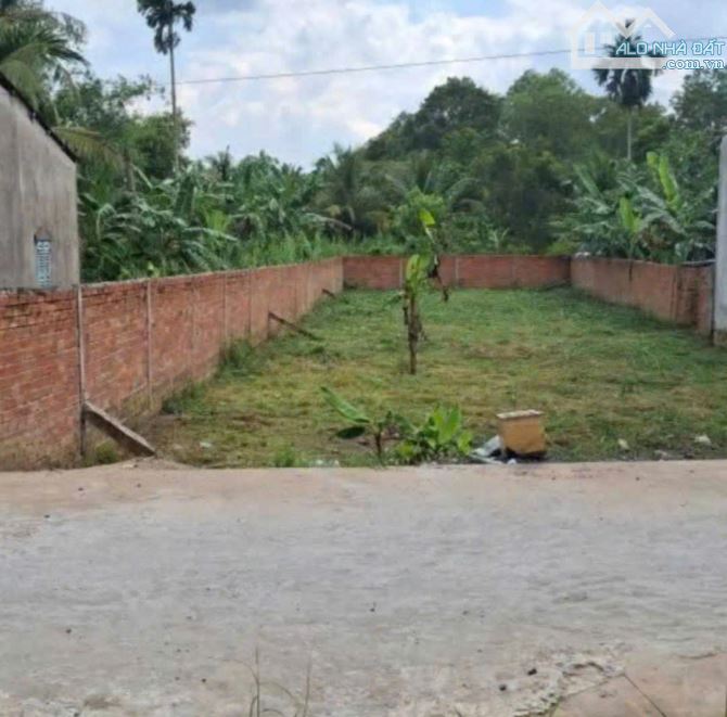 BÁN ĐẤT 10M X 40M RẠCH ÔNG DỰA LONG TUYỀN 1TY990 - 2