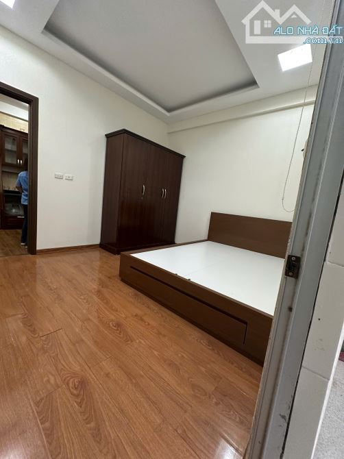 bán căn hộ trần quý kiên- Cầu Giấy - 2