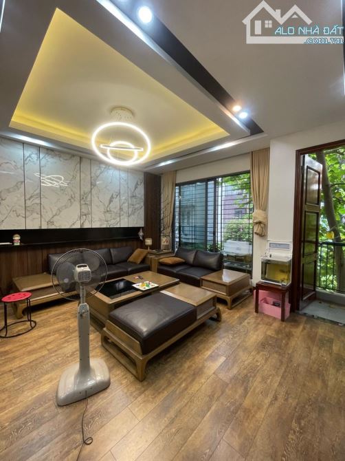 Bán biệt thự song lập ngõ 13 Lĩnh Nam 100m2 5 tầng ô tô tránh nhà đẹp giá 26 tỷ - 2
