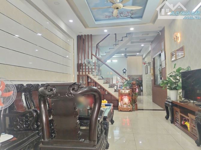 Nhà Hẻm Xe Hơi Kênh Tham Lương, 78m2 ( 4.3 x 18 ) 3 TẦNG 3PN, giá giảm 300tr - 2
