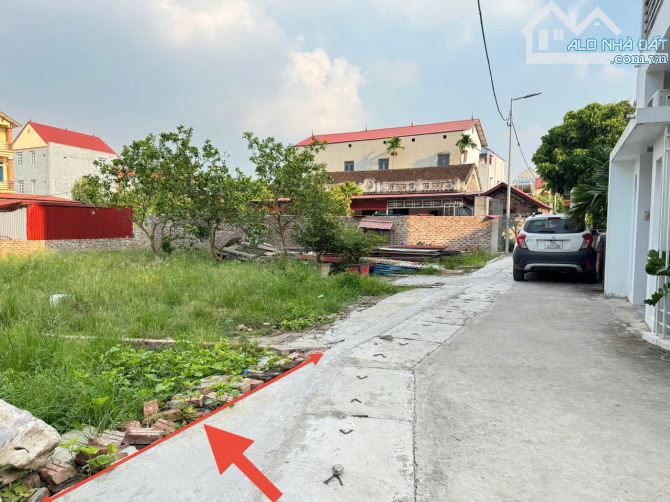 Bán gấp 80m đất vị trí vàng tại Mê Linh, Hà Nội - gần trung tâm xã Quang Minh  , giá đầu - 2