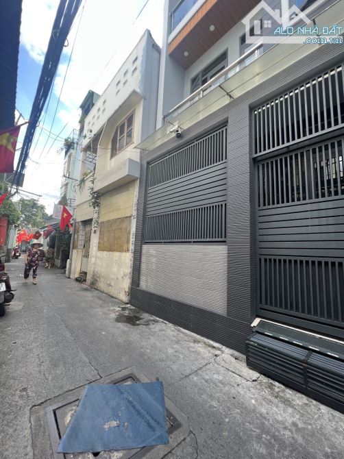 🏭 BÁN CĂN NHÀ MẶT TIỀN HẺM ĐƯỜNG TÔN ĐẢN QUẬN 4 ,DIỆN TÍCH LỚN 151M2 CHỈ 9,6TỶ. - 2