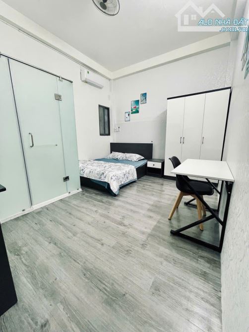 Căn hộ quận 4 ngay trường nguyễn tất thành full nội thất - 2