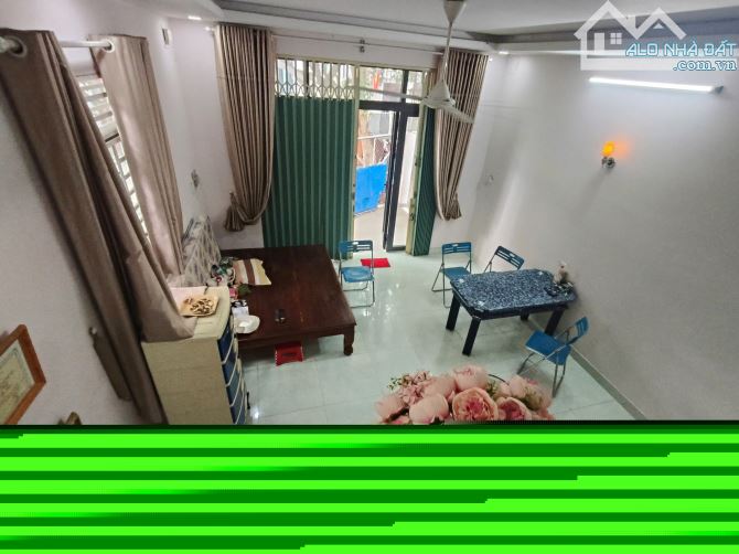 Bán nhà 182m2 quận 2 phường bình trưng tây gần mặt tiền nguyễn duy trinh hêm xe hơi 12,x t - 2
