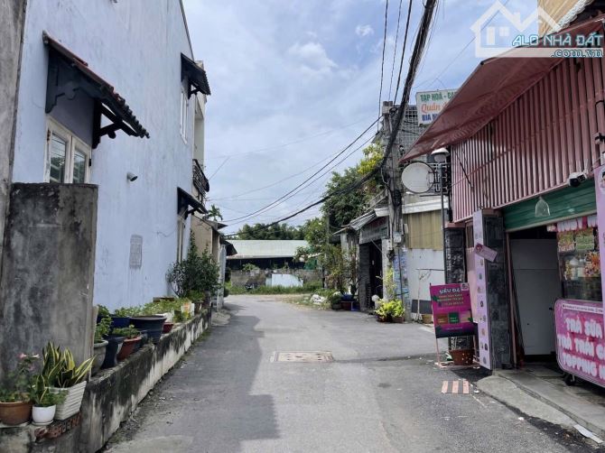 (90 m)2  Nhà C4  Ngang (4.7 x19 mét)4.3 Tỷ Linh Tây Thủ Đức  💥HÀNG NEW  90m2 HẺM OTO - 2