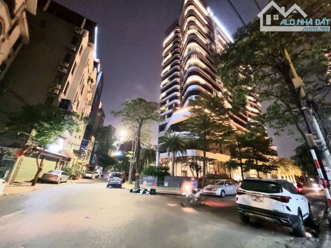 BÁN ĐẤT XÂY KHÁCH SẠN- VĂN PHÒNG- MP MỚI GẦN STARLAKE- 126M2- MT:8M- 54.8 TỶ - 2