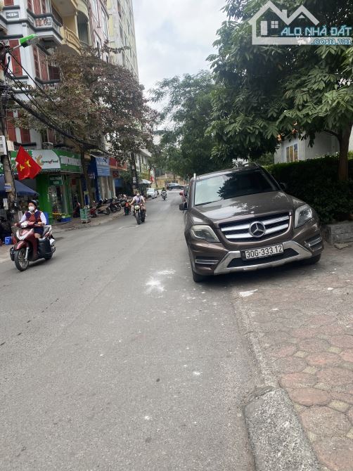 Cho thuê nhà ngõ Nguyễn Chí Thanh 40m2 x 6 tầng MT3m3 giá 22tr/tháng - 2