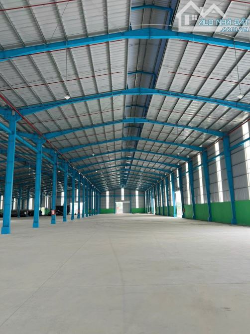 CHO THUÊ NHÀ XƯỞNG 18.000M2 MỚI 100% TẠI LONG AN GIÁ CHỈ 45.000Đ/M² - 2