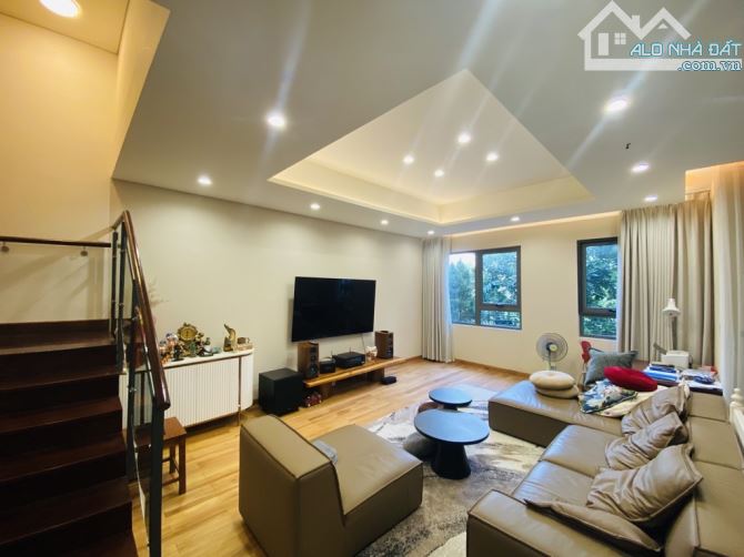 BIỆT THỰ THE MANOR CENTRAL PARK – NGUYỄN XIỂN - 202M2 - 55 TỶ. - 2