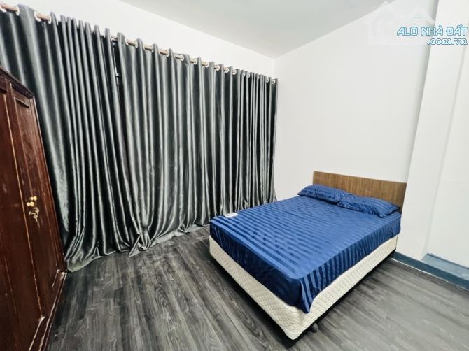 🏡 Nhà đẹp Nguyễn Thiện Thuật, P.24, Bình Thạnh – 50m² – 3 tầng – hẻm xe hơi – sổ nở hậu - 2